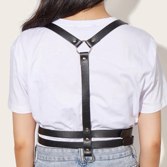 PU Leather Tassel Suspender Belt - Picture 2 of 5